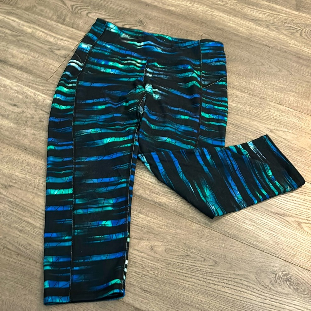 Women’s athletic legggings